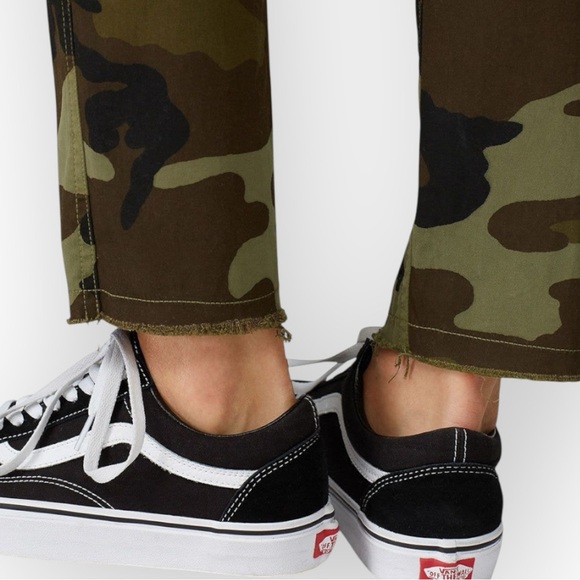 Nili Lotan Jenna Pant in Fall Green Camo 2 - Picture 3 of 12